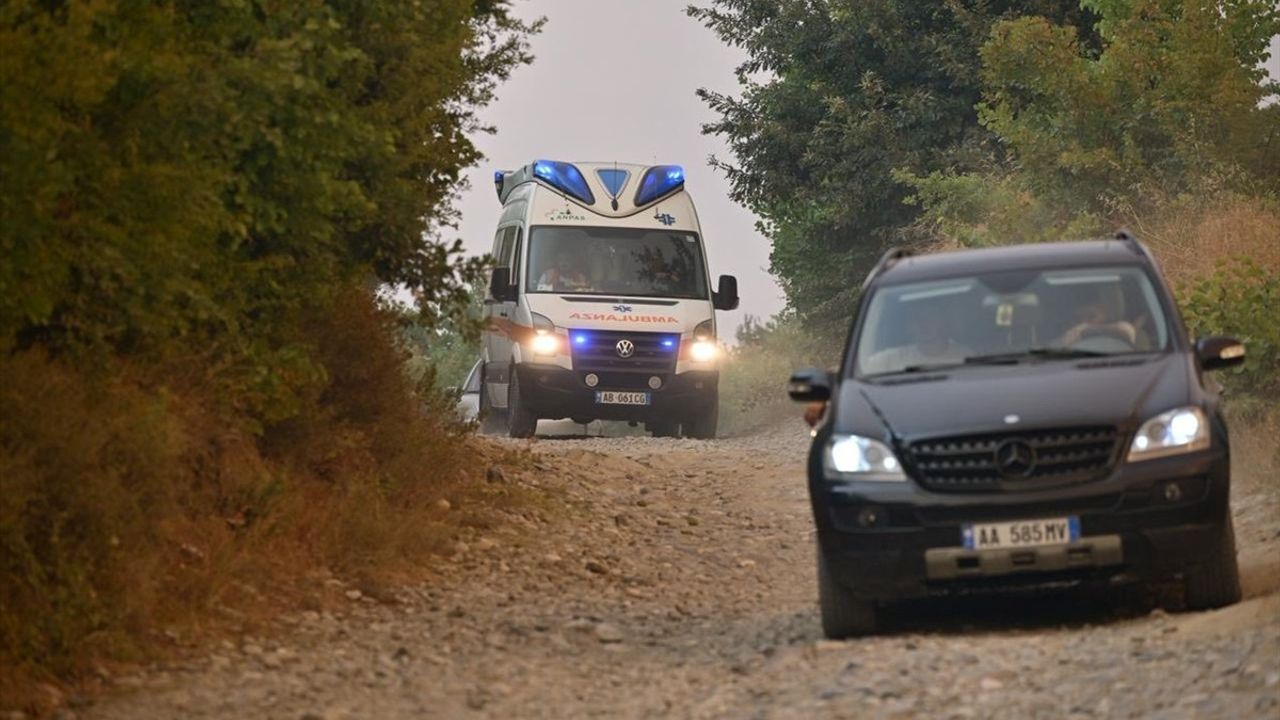 Arnavutluk'taki Orman Yangınlarıyla Mücadele Devam Ediyor
