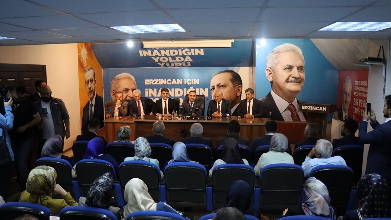 Bakan Kacır: Türkiye Avrupa'nın Tedarik Zincirinde Vazgeçilmez