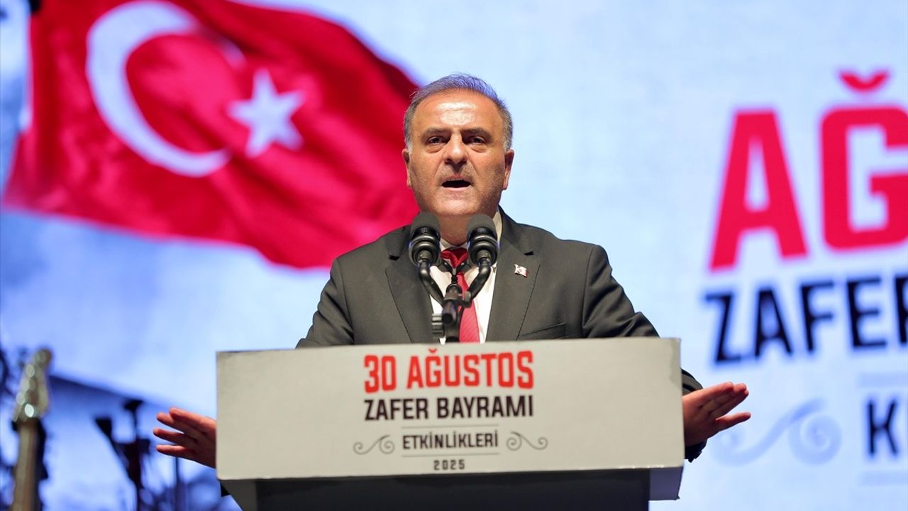 Bakırköy'de 30 Ağustos Zafer Bayramı Coşkuyla Kutlandı