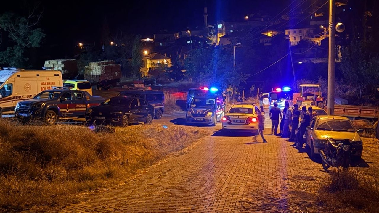 Balıkesir'de Korkunç Olay: Eşini Öldürüp İntihar Etti