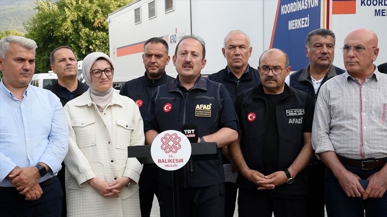 Balıkesir'deki Sındırgı Depreminin Ardından AFAD ve Vali Ustaoğlu'ndan Açıklamalar