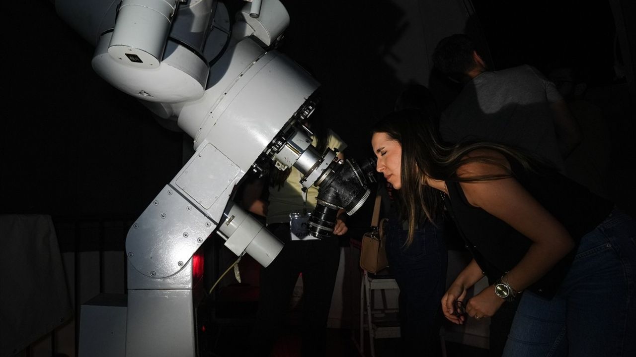 Başkent'te Perseid Meteor Yağmuru Coşkusu