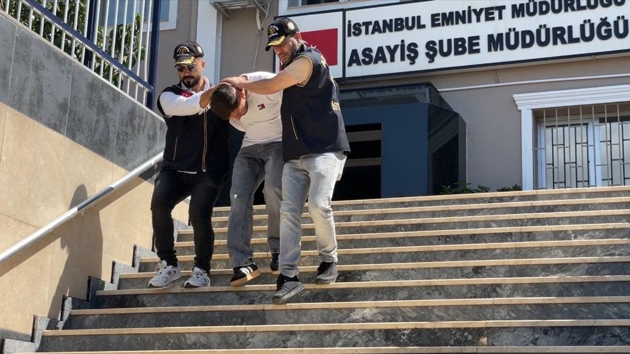 Beyoğlu'nda İş Yeri ve Araçların Kurşunlanması: 1 Tutuklama