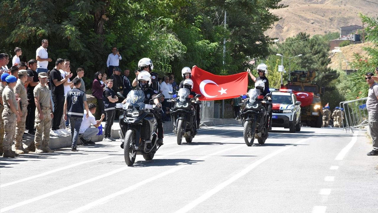 Bitlis'in Düşman İşgalinden Kurtuluş Yıldönümü Coşkuyla Kutlandı