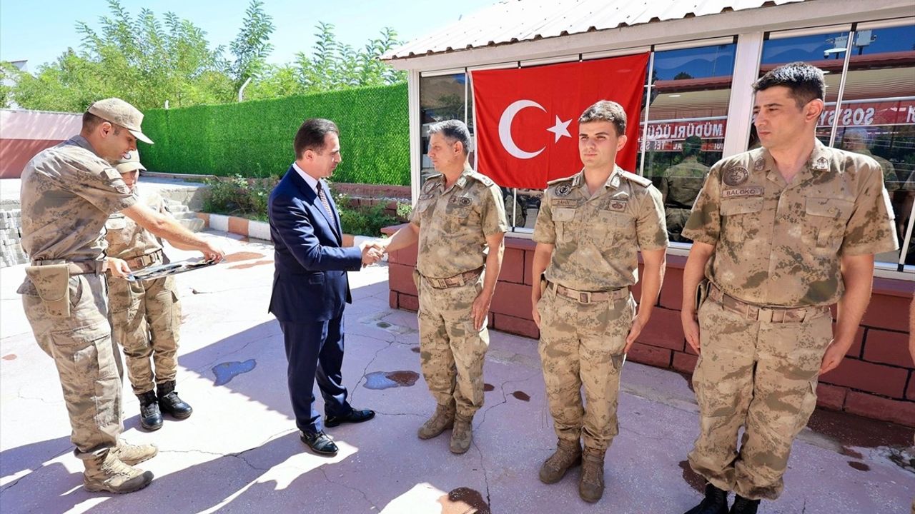 Bitlis'te 2025 Yılı Rütbe Terfi Töreni