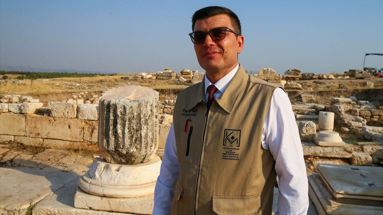 Blaundos Antik Kenti'ndeki Kazı Çalışmaları Hızla Devam Ediyor