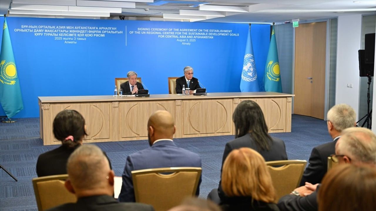 BM Genel Sekreteri Guterres'ten Kazakistan'a Ziyaret
