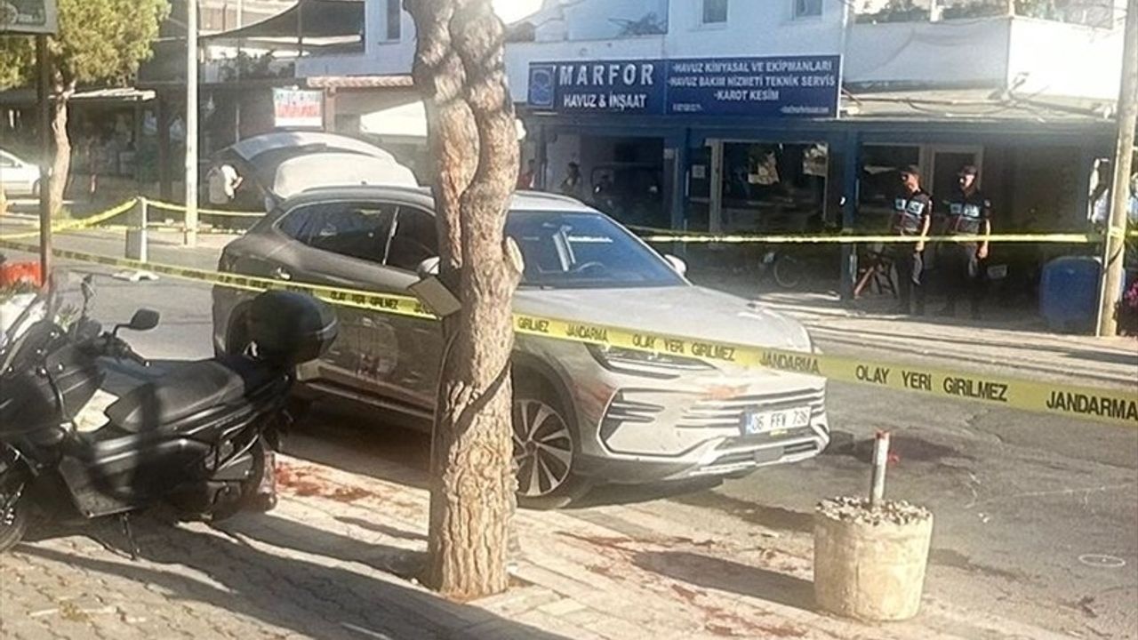 Bodrum'da Yol Verme Meselesi Nedeniyle Silahlı Kavga