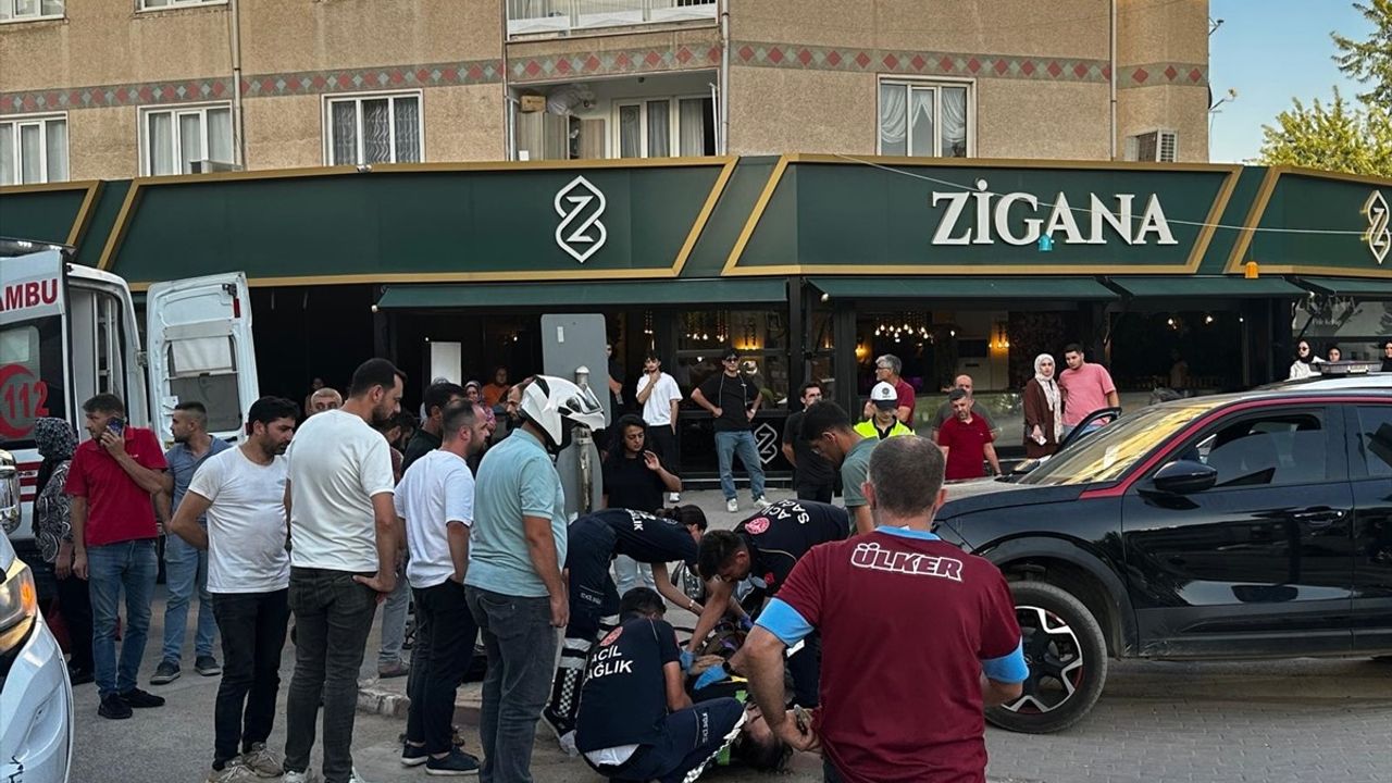 Bursa'da Motosiklet ile Cip Çarpıştı: İki Yaralı