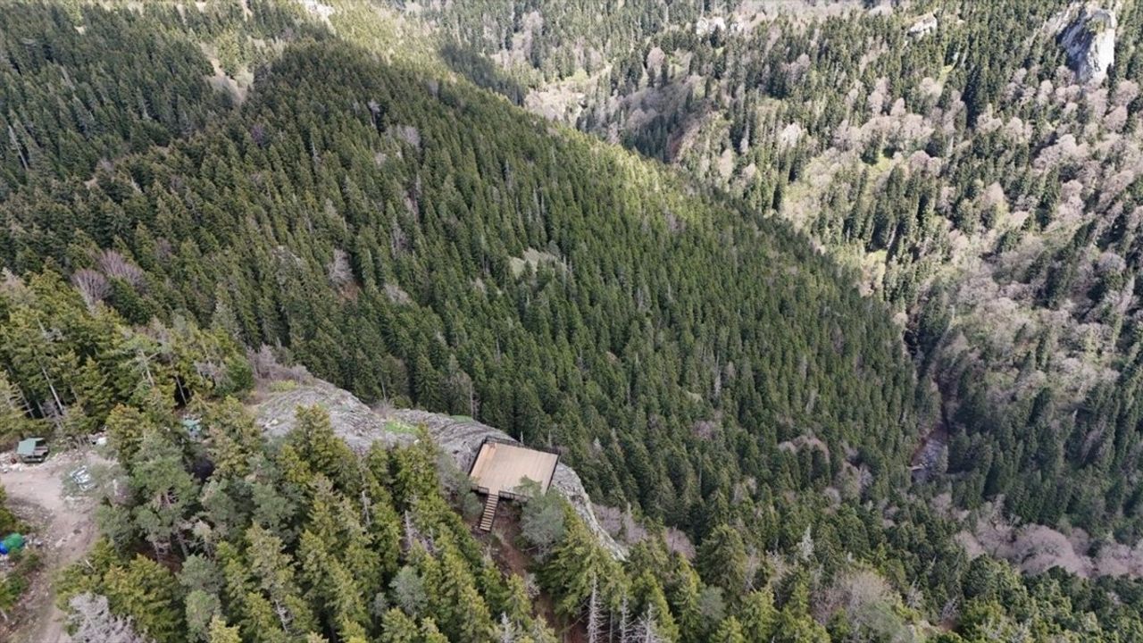 Çambaşı Yaylası'nda Seyir Terası Turizmi Canlandırıyor
