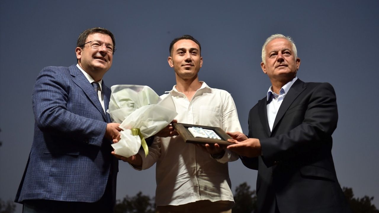 Çanakkale'de 62. Uluslararası Troia Festivali Açılışı Yapıldı
