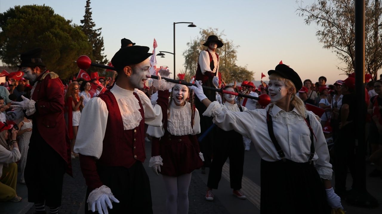 Çanakkale Kültür Yolu Festivali Kortej Yürüyüşü Gerçekleşti