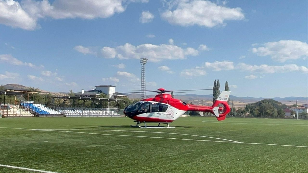 Çankırı'da Ambulans Helikopter ile Yaralı Hastaneye Sevk Edildi