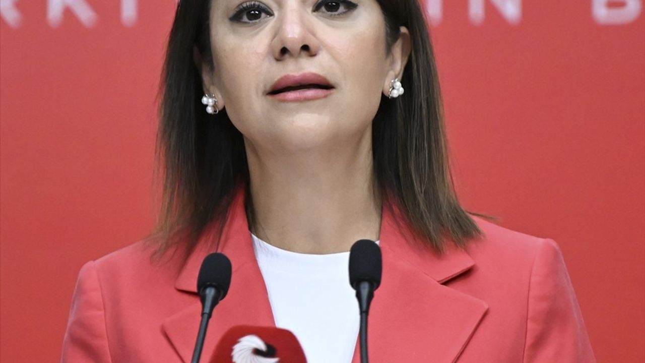 CHP'den Turizm Çalışanlarına Destek Toplantısı