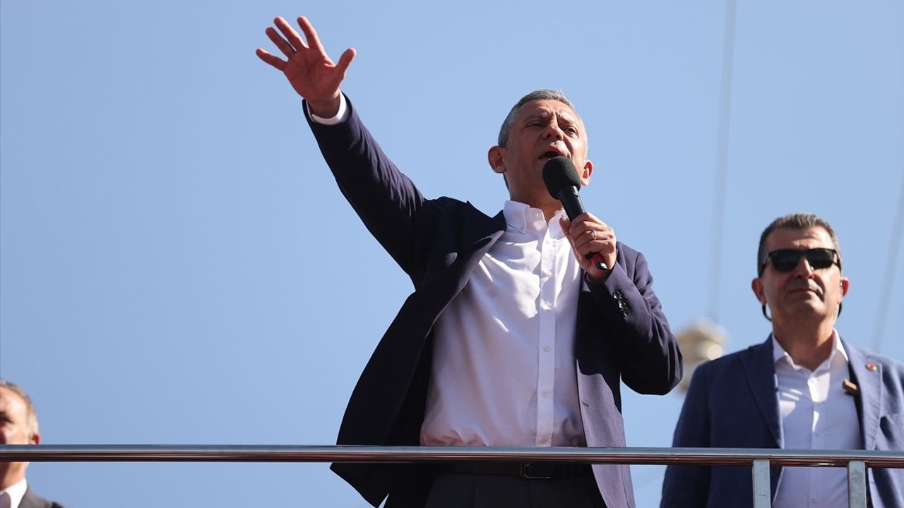 CHP Genel Başkanı Özgür Özel Yozgat'ta Buluştu