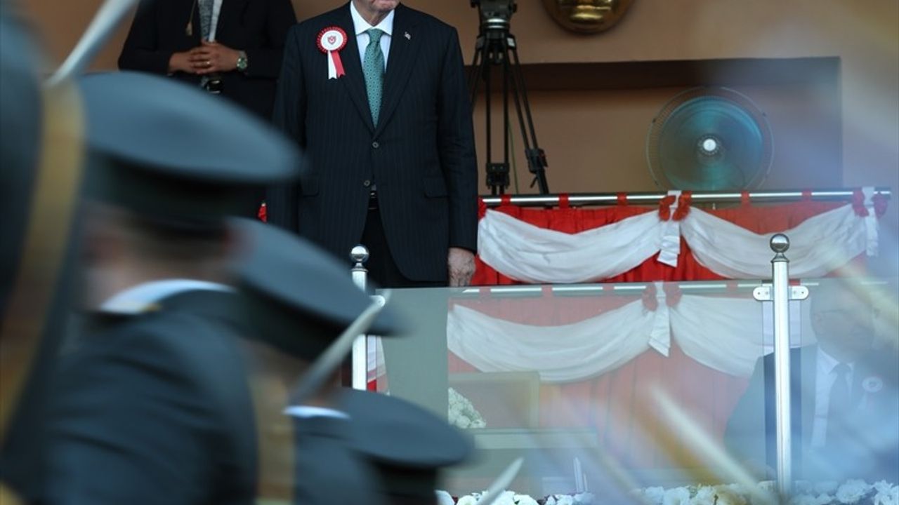 Cumhurbaşkanı Erdoğan 30 Ağustos'u Kutladı