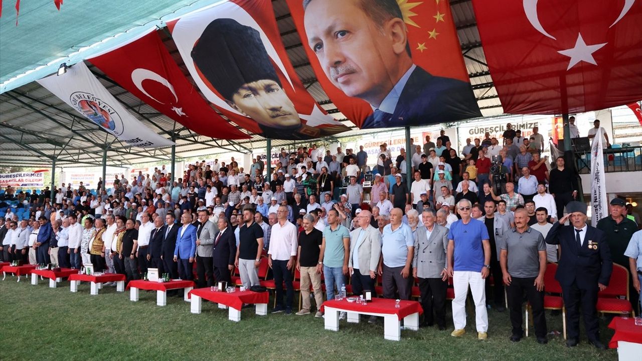 Darende'de 72. Zengibar Karakucak Güreşleri Düzenlendi