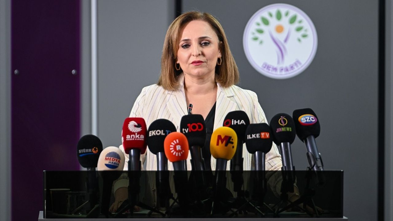 DEM Partisi'nden Milli Dayanışma Komisyonu Açıklaması