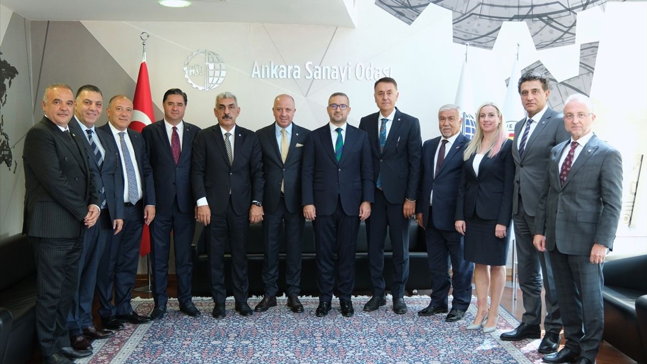 Dezenflasyon Süreci ve Para Politikaları Üzerine Önemli Değerlendirmeler