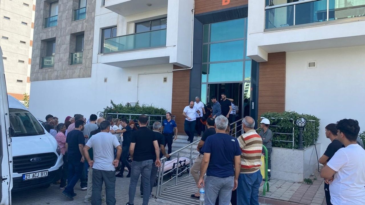 Diyarbakır'da Elektrik Akımına Kapılan Görevliden Acı Kayıp