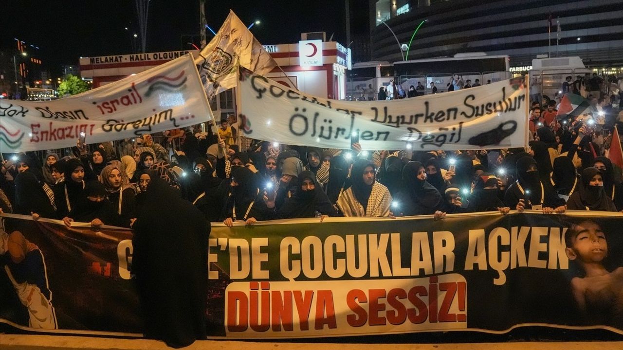 Diyarbakır'da Gazze'ye Destek Protestosu