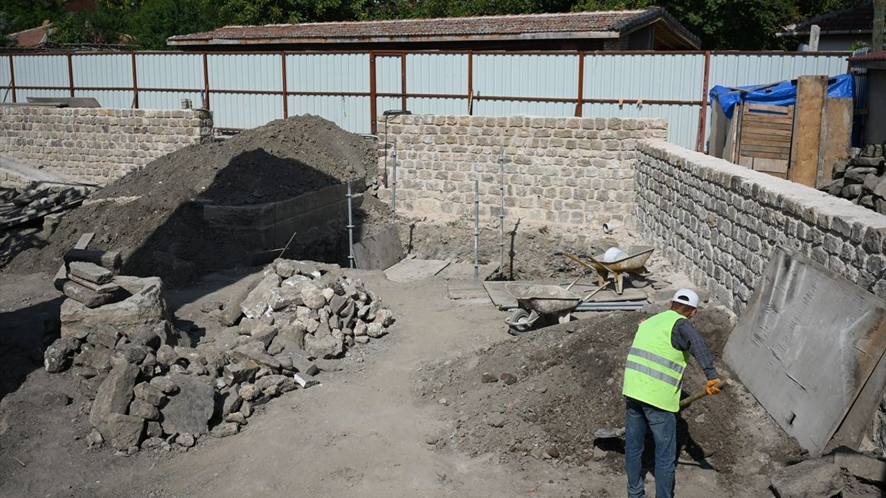 Edirne'de Şeyh Şüceaddin Camisi Restorasyonu Devam Ediyor