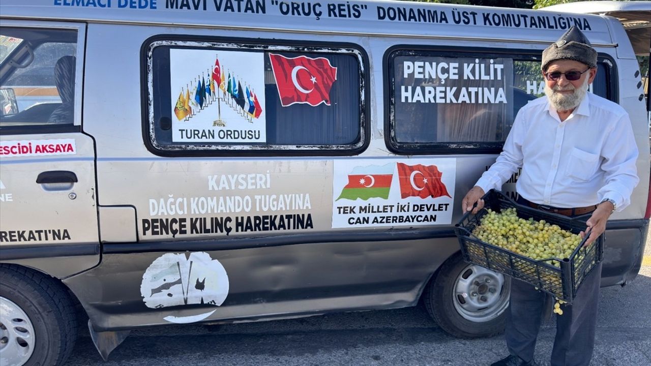 Elmacı Dede'nin İzmir Ziyareti: Askerlere Moral Desteği
