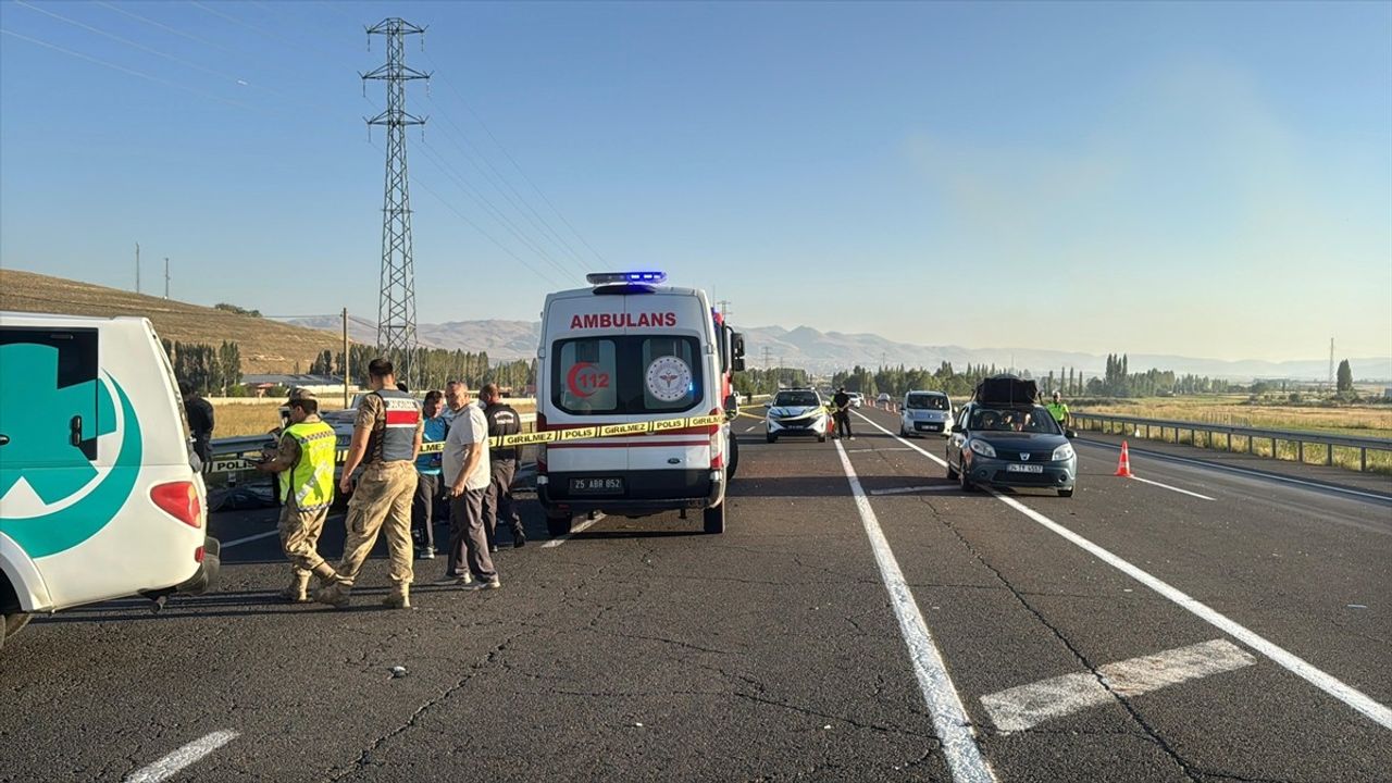 Erzurum'da Trafik Kazası: 4 Kişi Hayatını Kaybetti, 4 Kişi Yaralandı