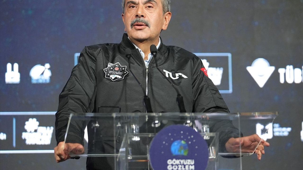 Erzurum'daki Gökyüzü Gözlem Etkinliği'nde Uzay Vizyonu