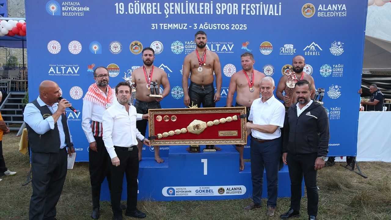 Gökbel Yaylası Yağlı Güreşleri'nde Enes Doğan Zafer Kazandı