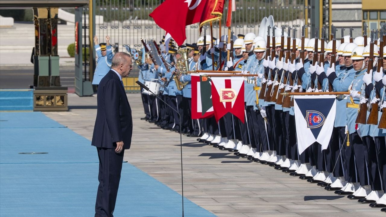 Gürcistan Cumhurbaşkanı Kavelashvili Türkiye'de Resmi Törenle Karşılandı