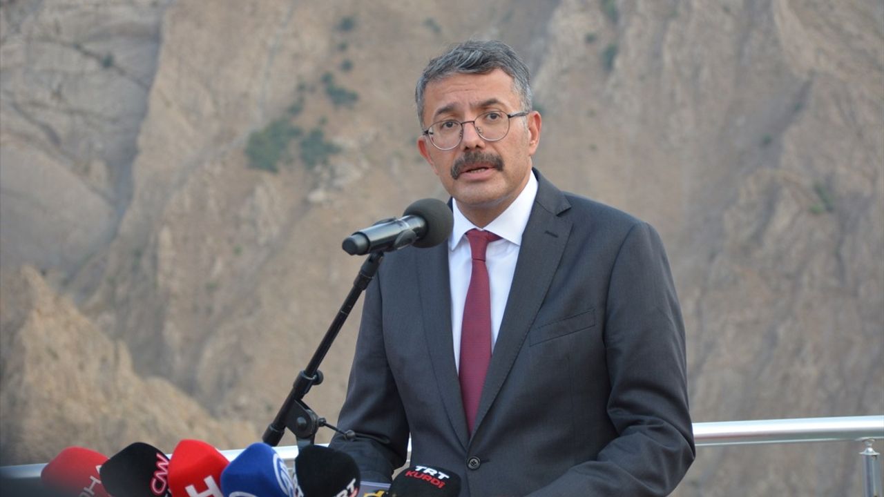 Hakkari'de 'Bir Anadolu Şenliği' Başladı