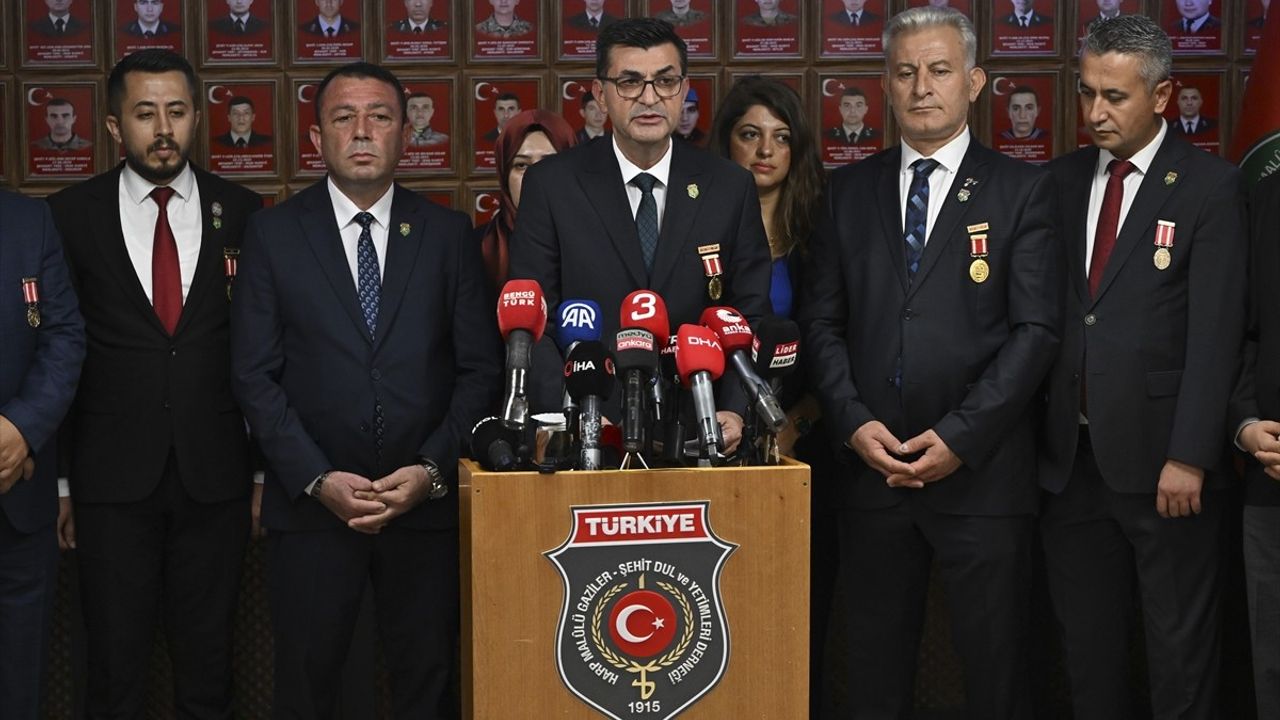 Harp Malulü Gaziler Derneği'nden Terörsüz Türkiye Desteği