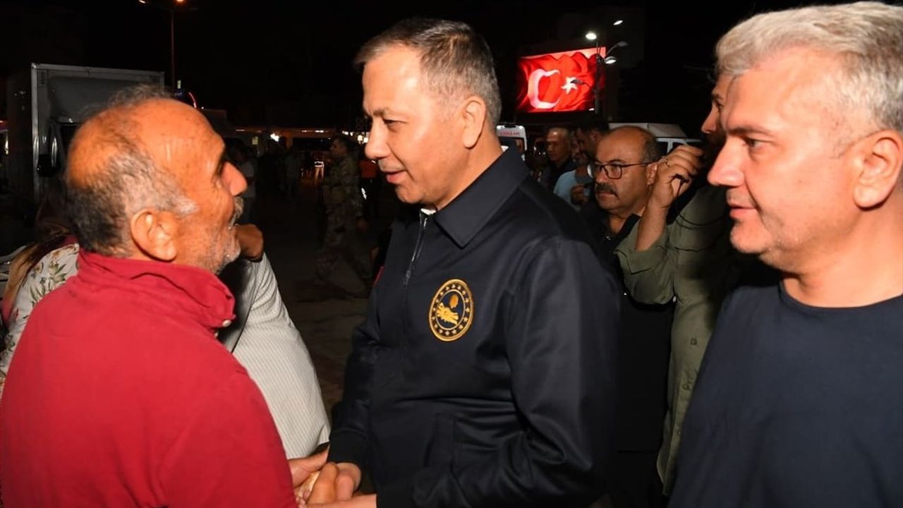 İçişleri Bakanı Yerlikaya'dan Balıkesir Depremi Açıklaması
