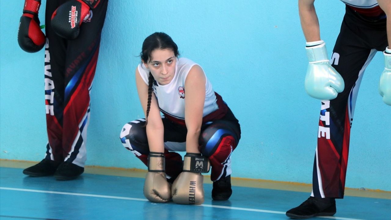 İdilnur Aslan, Avrupa'da Zirveye Çıkma Mücadelesi Veriyor