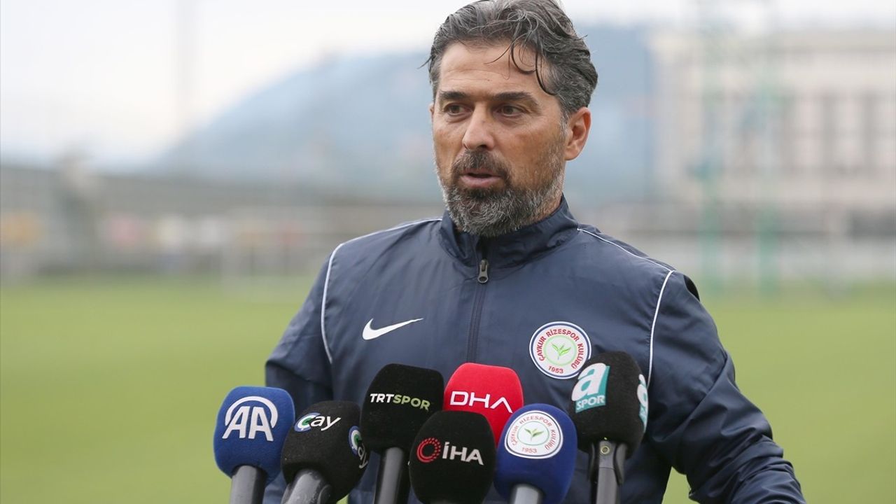 İlhan Palut, Göztepe Maçını Değerlendirdi: 'İyi Bir Başlangıç Yapmayı Umuyoruz'