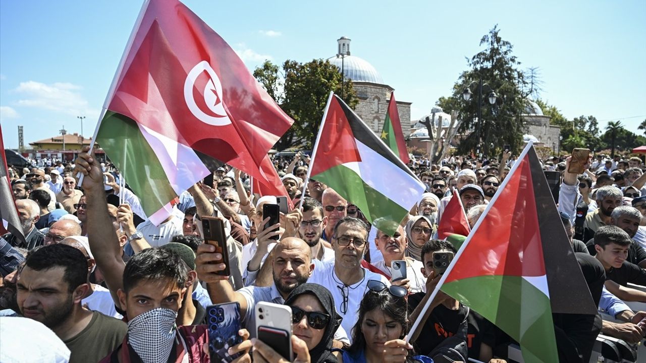 İslami ve İnsani Bir Sorumluluk: Gazze Konferansı Sonuçlandı