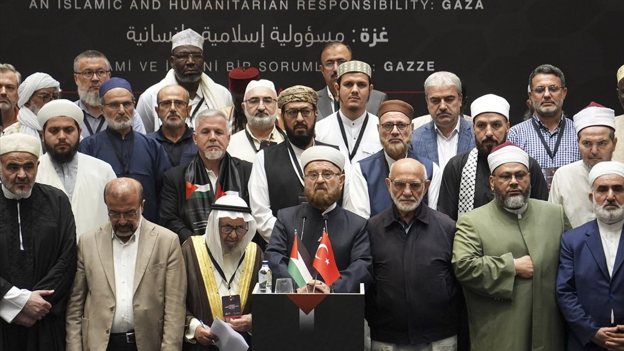 İslami ve İnsani Sorumluluk: Gazze Konferansı Devam Ediyor