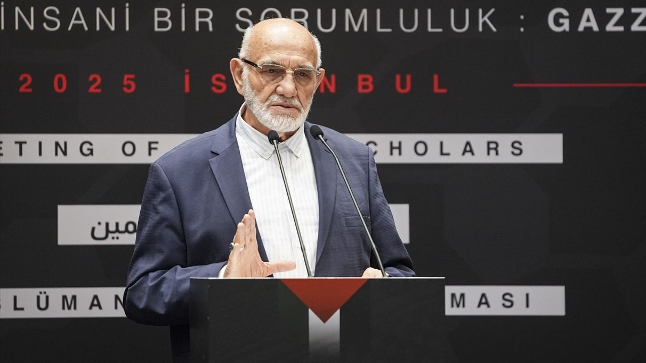 İstanbul'da Gazze İçin İslami Konferans Düzenlendi