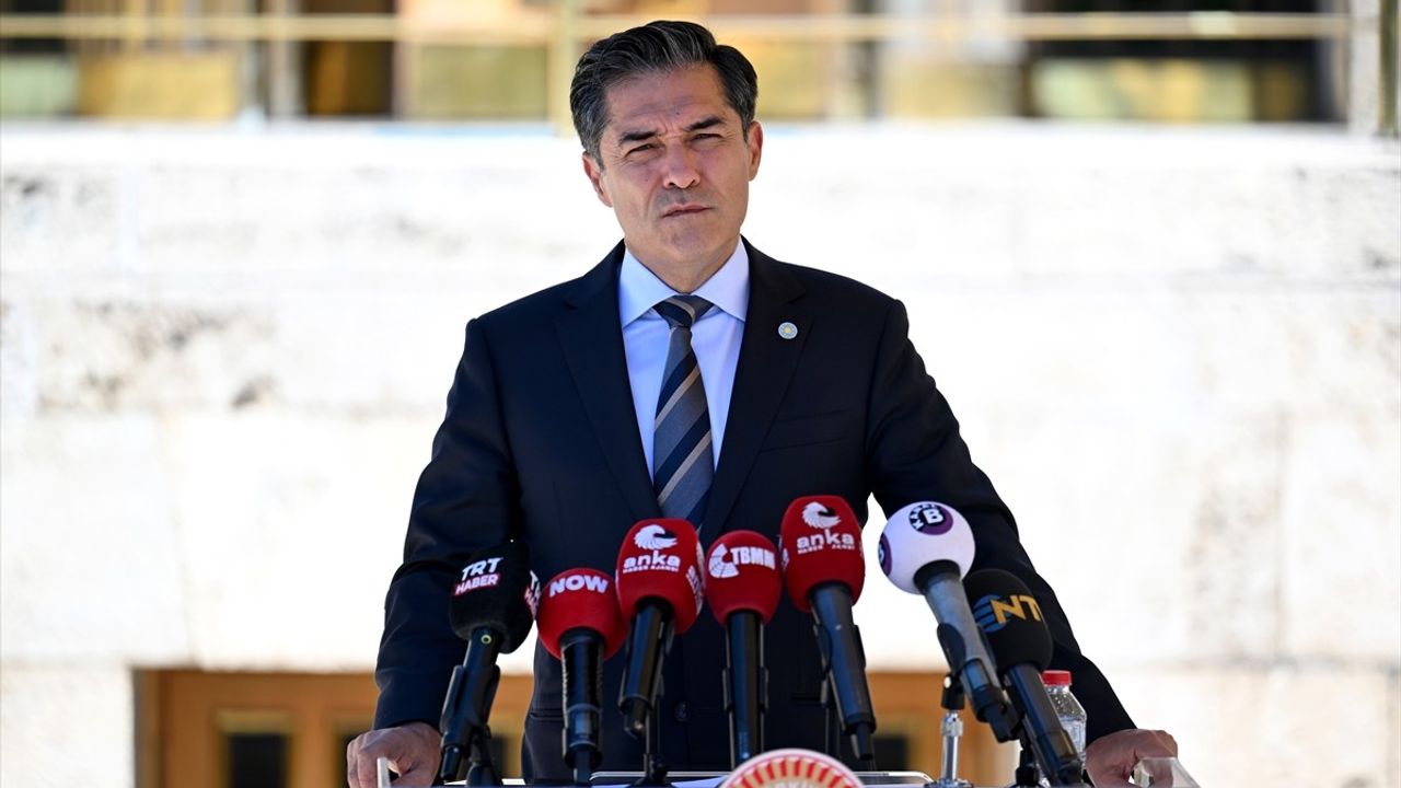 İYİ Parti'den Aylık Artışları Üzerine Eleştiriler