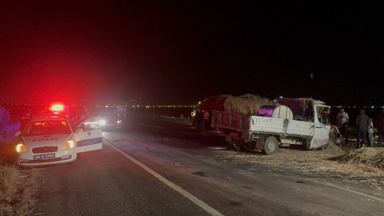 Kars'taki Feci Kaza: 1 Ölü, 3 Yaralı