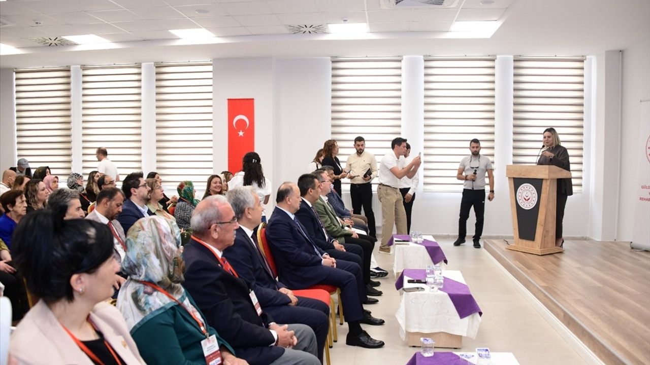 Kastamonu'da Yaşlılık Çalıştayı Gerçekleştirildi