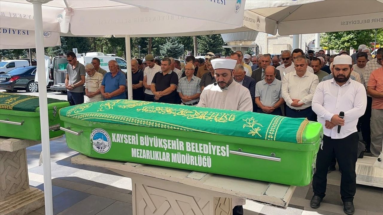 Kayseri'de Karbonmonoksit Zehirlenmesi Töreni