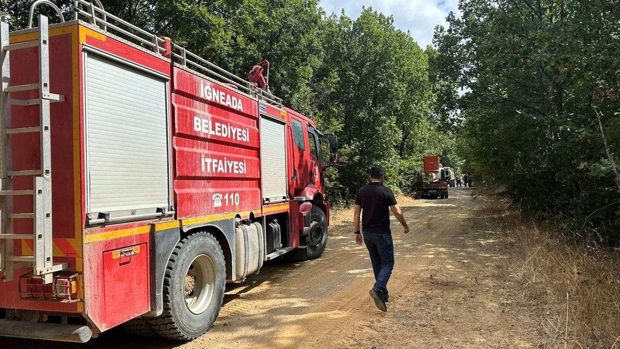 Kırklareli İğneada'da Orman Yangını Kontrol Altına Alındı