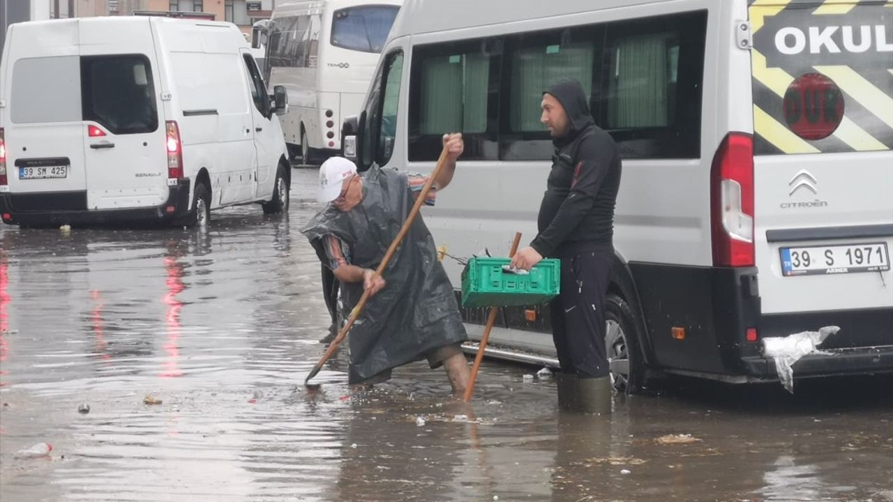 Kırklareli'nde Şiddetli Sağanak Yağış
