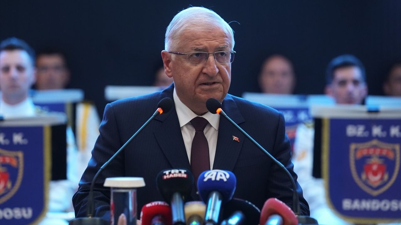 KKTC'de Toplumsal Direniş Bayramı Kutlandı