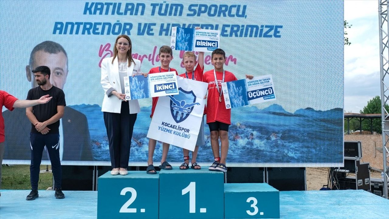 Kocaeli'de 3. Ulusal Açık Su Yüzme Yarışları Gerçekleşti