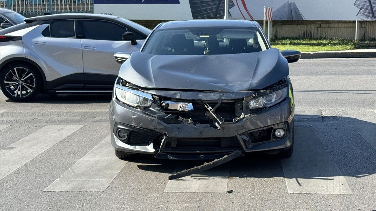 Kocaeli'de Motosiklet Kazası: Bir Yaralı