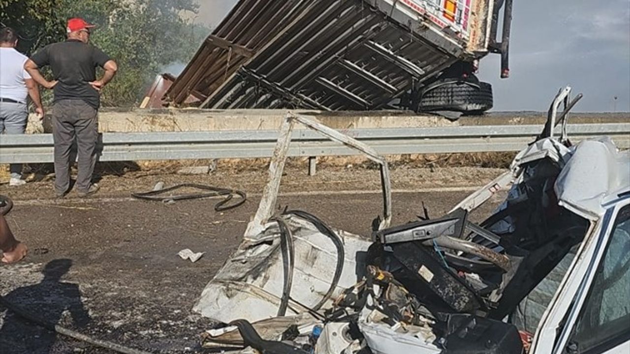 Konya'da Trafik Kazası: 3 Kişi Hayatını Kaybetti