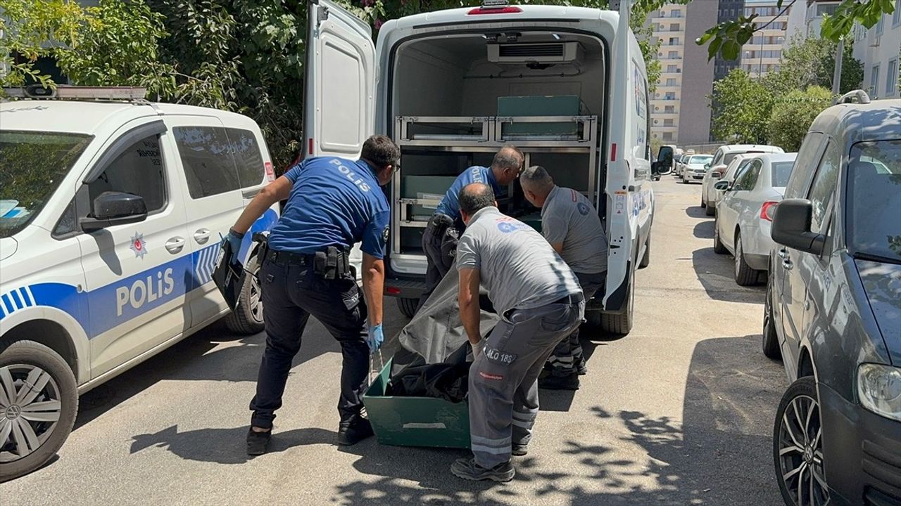 Konyaaltı'nda evinde ölü bulunan Rus uyruklu kişi